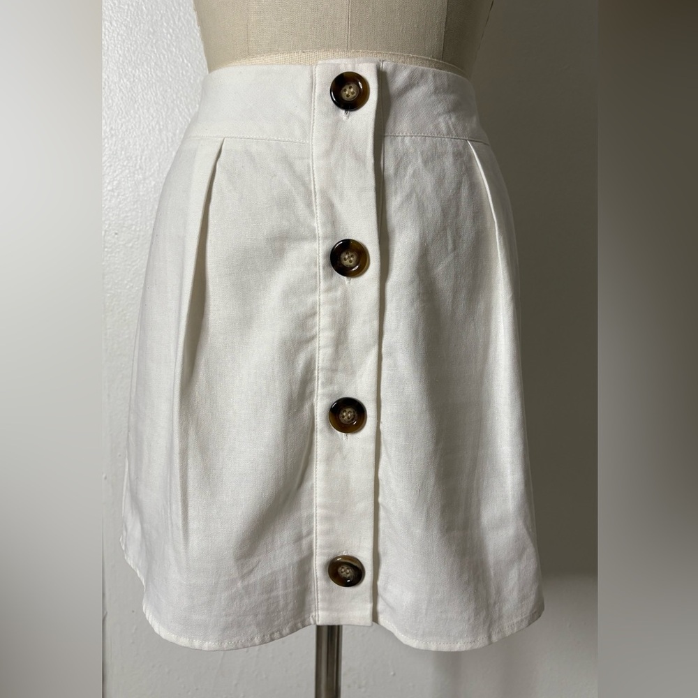 White Button Skirt